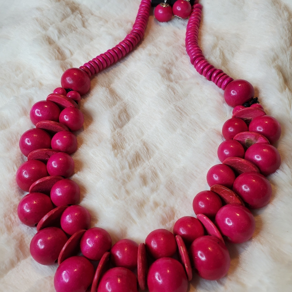 Wooden Bead Necklace Set
